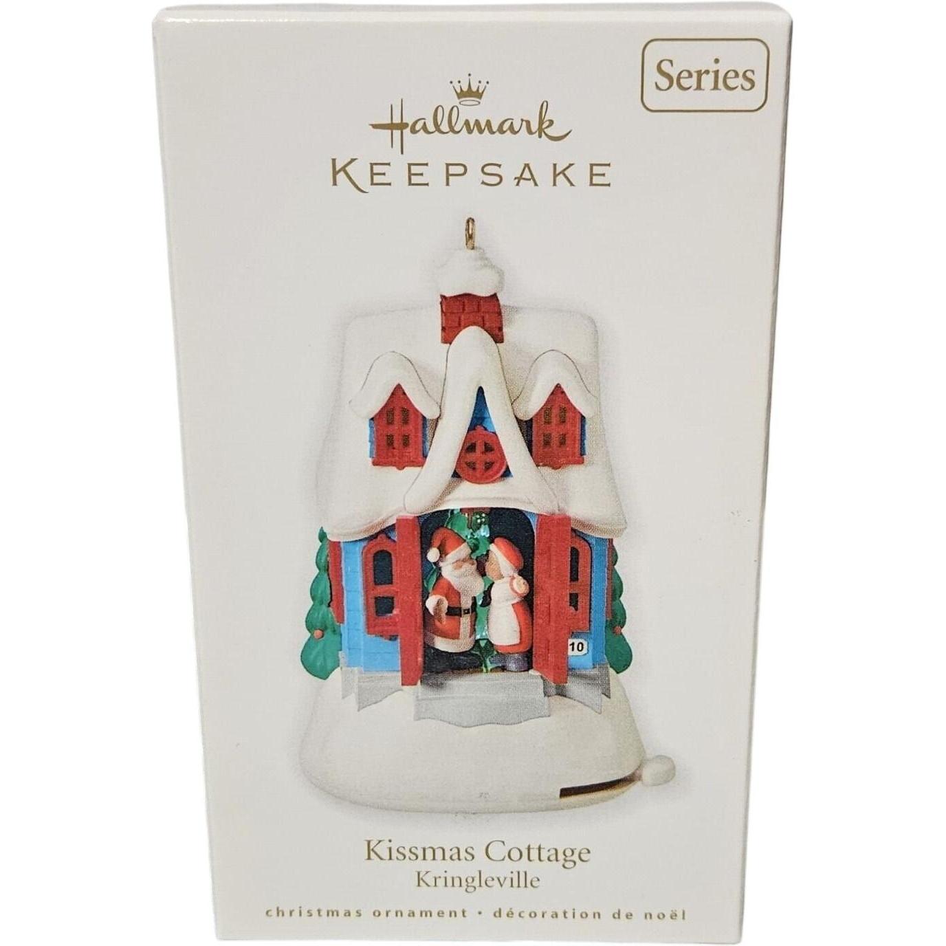 2010 Kissmas Cottage Hallmark Ornament (Kringleville) QX8633