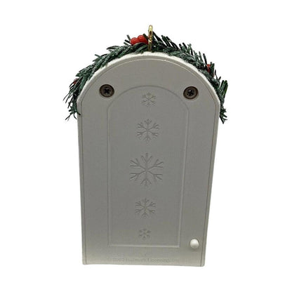 2010 Letters for Santa Hallmark Ornament (Magic mailbox for letters to Santa!) QXG7566 Image6
