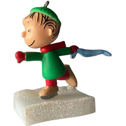 2010 Linus on Ice Hallmark Ornament (Peanuts) QRP4736