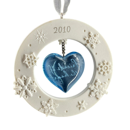 2010 Mother and Daughter Hallmark Ornament (Family) QXG7493 Image3