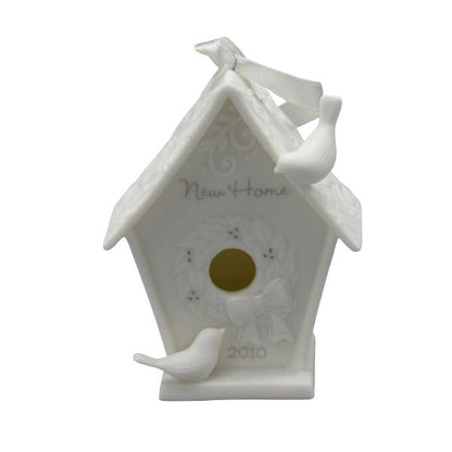 2010 New Home Hallmark Ornament (Bird) QXG7663
