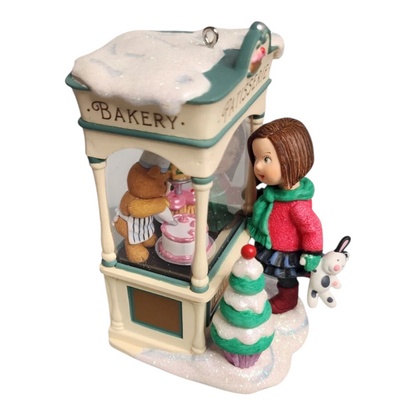 2010 Patisserie Hallmark Ornament (Christmas Window) QXC1001