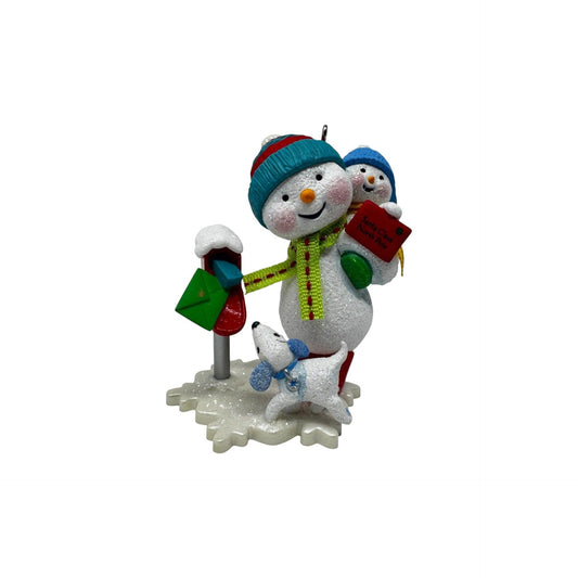 2010 Santa's Wish List Letter Hallmark Ornament (Making Memories) QX8346 Image1