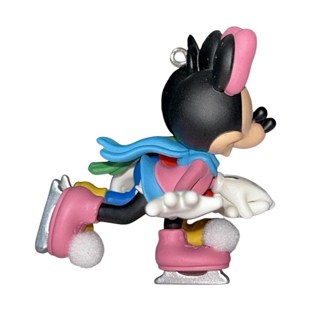 2010 Skating Side by Side Hallmark Ornament (Mickey Mouse & Friends) QXD1036 Image5