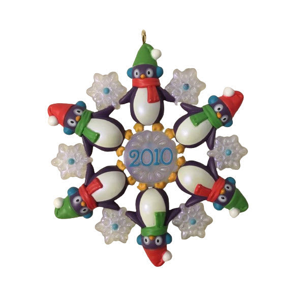 2010 Snow Many Penguins Hallmark Ornament (Penguins) QXE3096