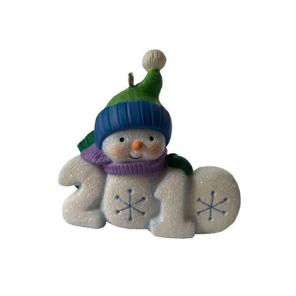 2010 Snowman with Hat & Scarf Hallmark Ornament (Frosty Fun Decade) QX8143