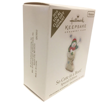 2010 So Cute in a Boot! Hallmark Ornament (Snowmen) QXC9053