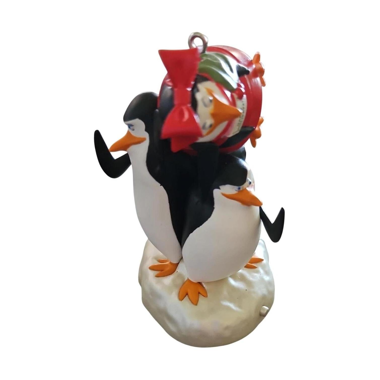 2010 Super Spy Penguins Hallmark Ornament (Penguins of Madagascar) QXI2356 Image4