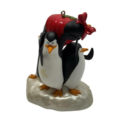 2010 Super Spy Penguins Hallmark Ornament (Penguins of Madagascar) QXI2356 Image5