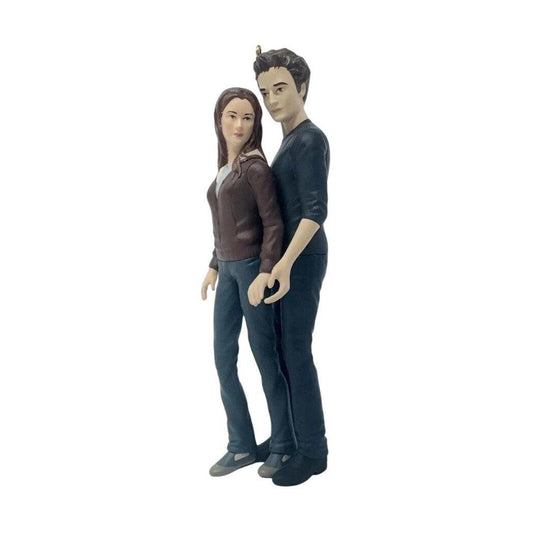 2010 Twilight Edward and Bella Hallmark Ornament (Twilight) QXI2276 Image1