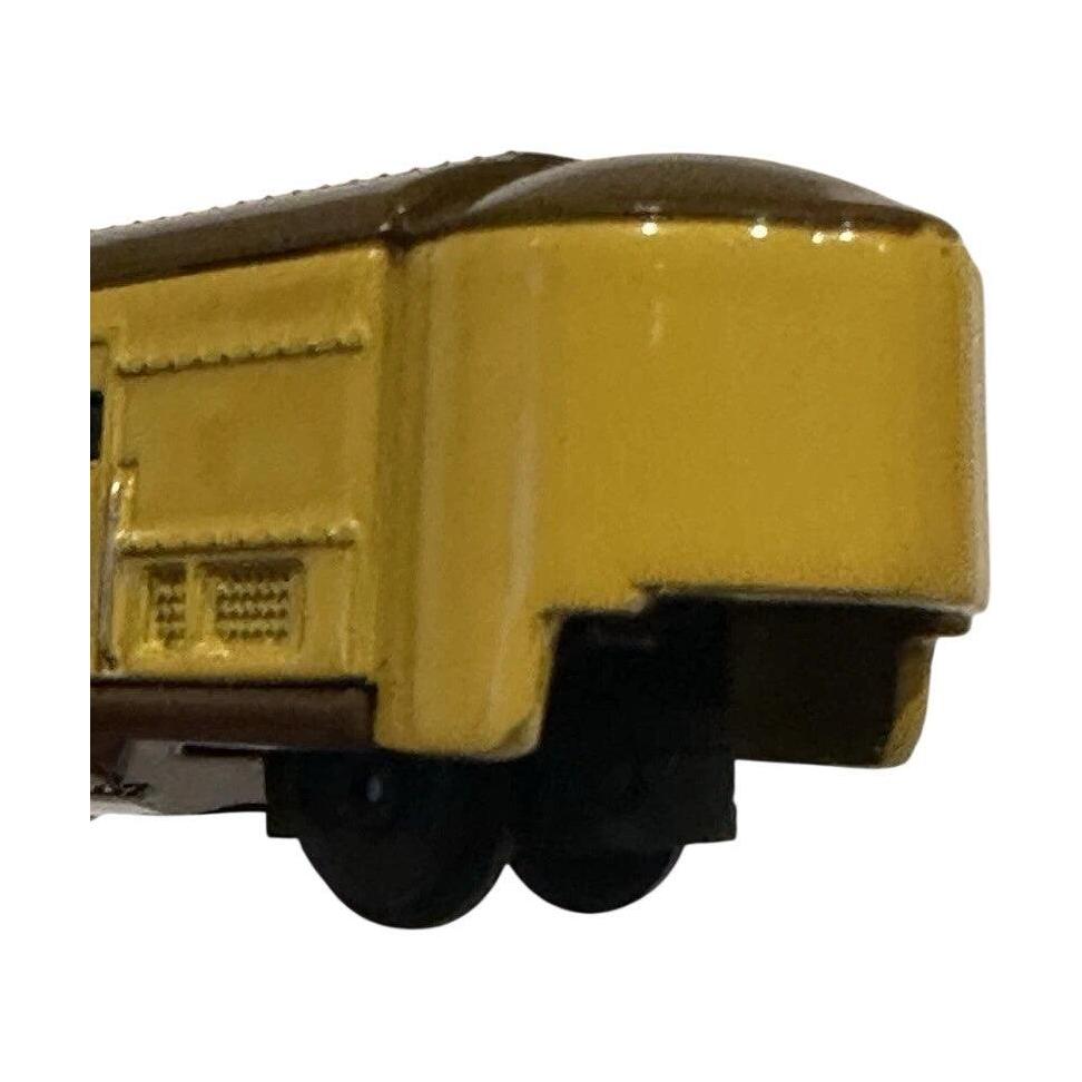 2010 Union Pacific Streamliner Locomotive Hallmark Ornament (Lionel) QX8626 Image5