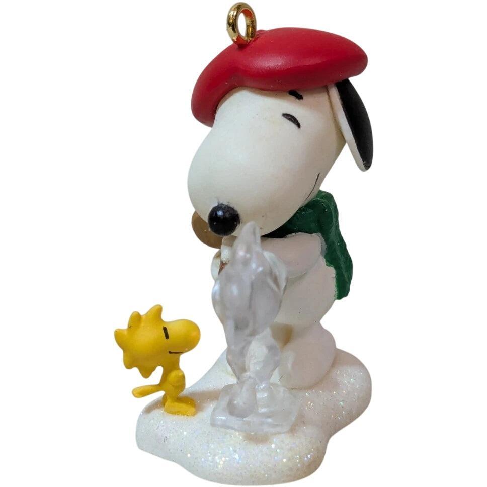 2010 Winter Fun With Snoopy Hallmark Ornament (Winter Fun with Snoopy) QXM9023