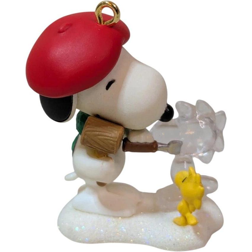 2010 Winter Fun With Snoopy Hallmark Ornament (Winter Fun with Snoopy) QXM9023