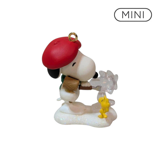 2010 Winter Fun With Snoopy (Winter Fun with Snoopy)