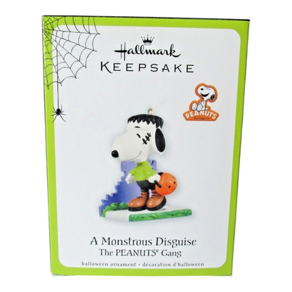 2011 A Monstroua Disguise (Peanuts)