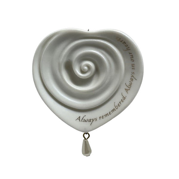 2011 Always Remebered Hallmark Ornament (Always Remebered) QXG4159