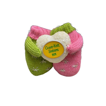 2011 Close-Knit Sisters Hallmark Ornament (Family) QXG4189