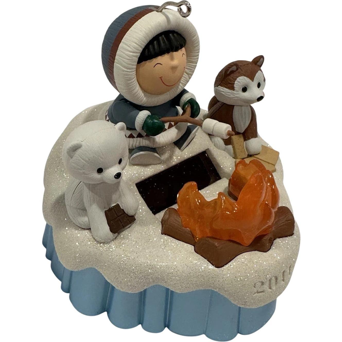 2011 Frosty Friends - S'more Treats Hallmark Ornament (Frosty Friends) QXG4187
