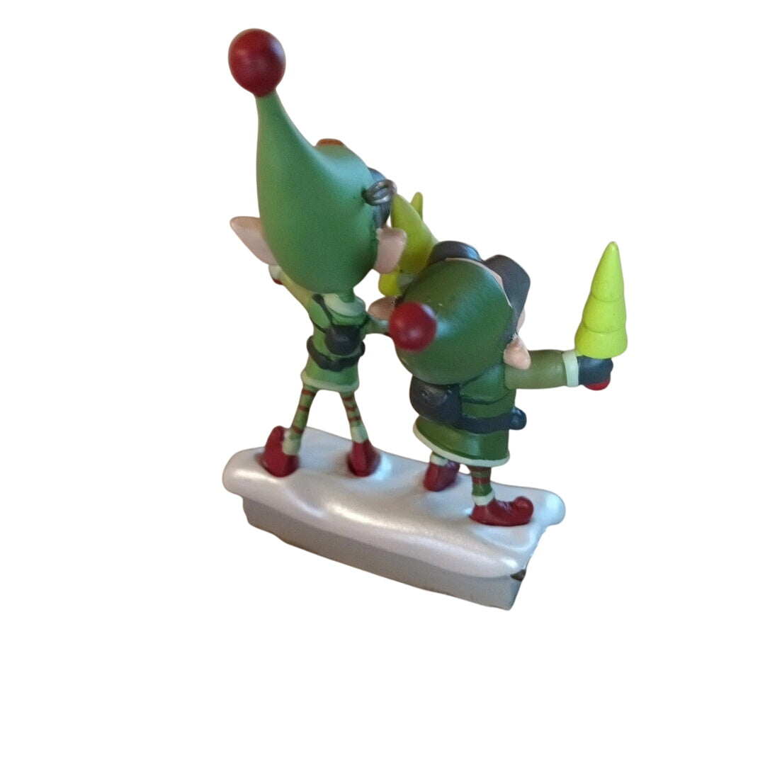 2011 Operation Rooftop Prep Hallmark Ornament (Prep & Landing) QXD1689