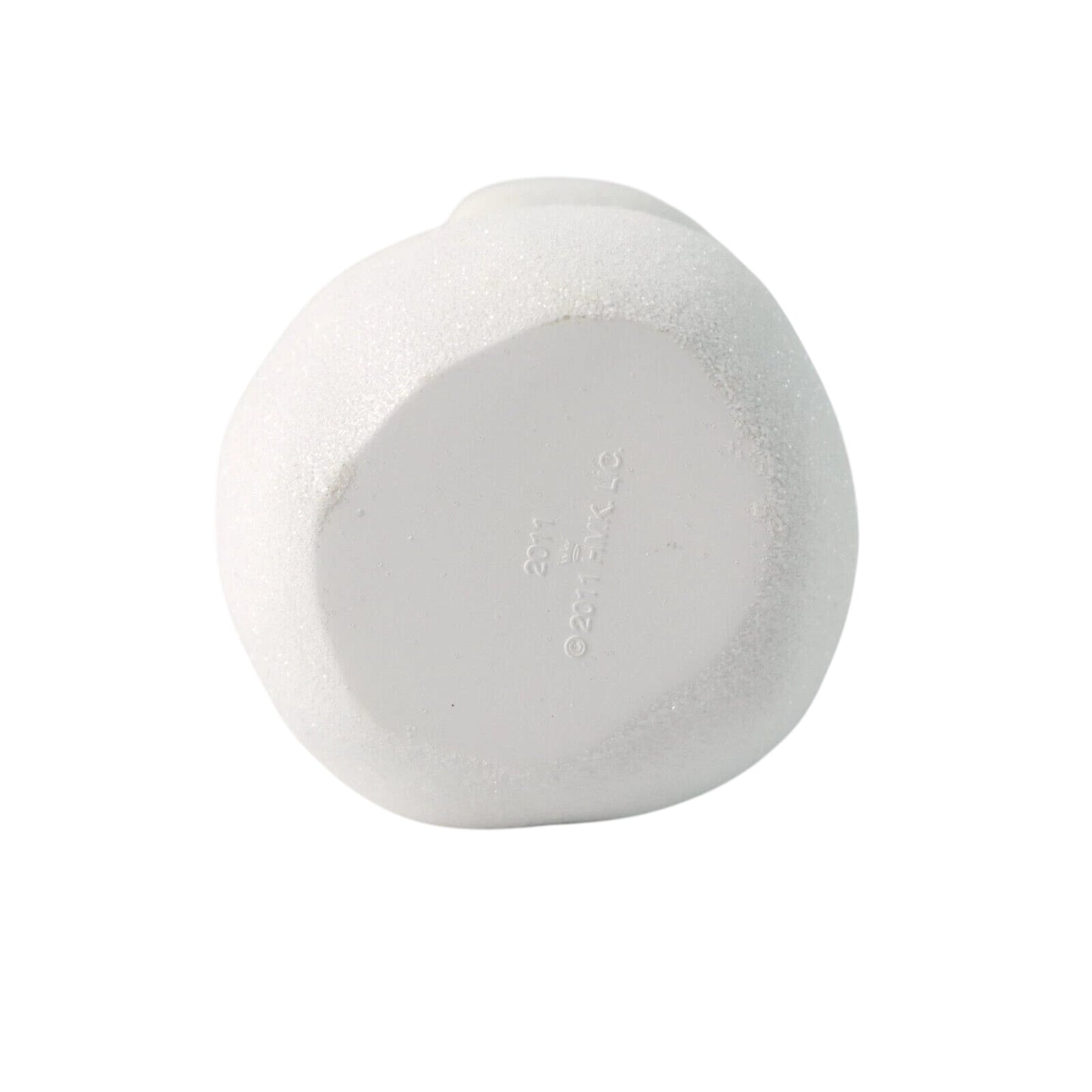 2011 Winter Friends Hallmark Ornament (Snowmen) QXG4197