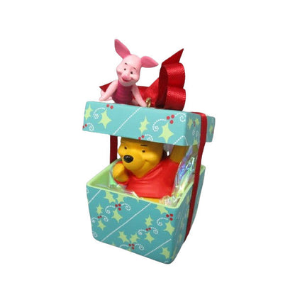 2011 A Big Present for Piglet Hallmark Ornament (Winnie the Pooh) QXD1126