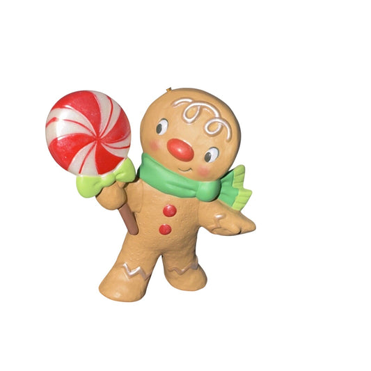2011 A Sweet Treat Hallmark Ornament (Gingerbread) LPR3405 Image1