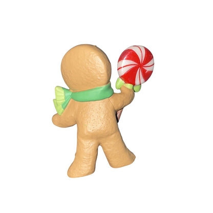 2011 A Sweet Treat Hallmark Ornament (Gingerbread) LPR3405 Image4
