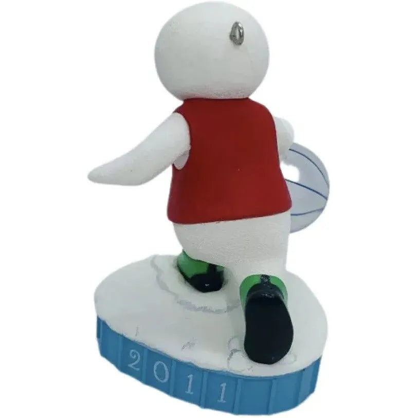 2011 Basketball Superstar Hallmark Ornament (Basketball) QXG4339