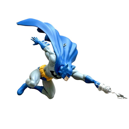 2011 Batman Takes Flight Hallmark Ornament (Super Heroes) QXI2607 Image3