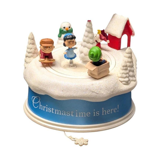 2011 Christmastime Is Here! Hallmark Ornament (Peanuts) QXI2917 Image1