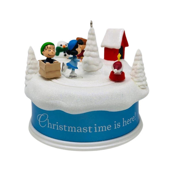 2011 Christmastime Is Here! Hallmark Ornament (Peanuts) QXI2917