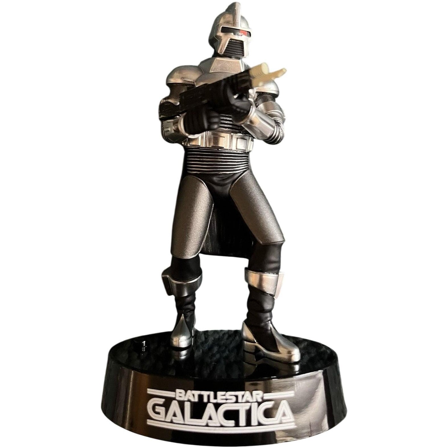 2011 Cylon Centurion Hallmark Ornament (Battlestar Galactica) QXI2219