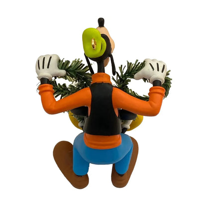 2011 Decking the Halls Hallmark Ornament (Mickey Mouse & Friends) QXD1037 Image5