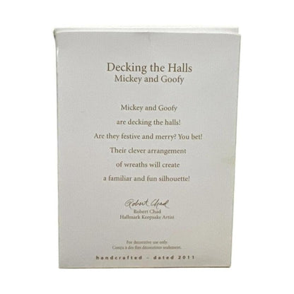 2011 Decking the Halls Hallmark Ornament (Mickey Mouse & Friends) QXD1037 Image6