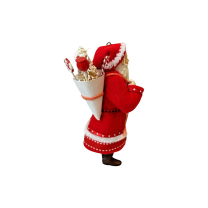 2011 Father Christmas #8 Hallmark Ornament (Father Christmas) QX8769 Image3