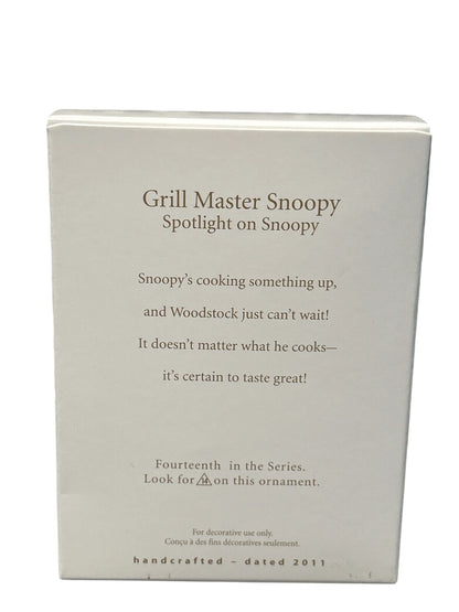 2011 Grill Master Snoopy Hallmark Ornament (Spotlight on Snoopy) QX8859