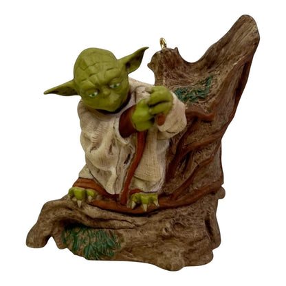2011 Jedi Master Yoda Hallmark Ornament (Star Wars) QX8867