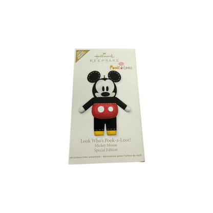 2011 Look Who's Pook-a-Looz! (Mickey Mouse & Friends)