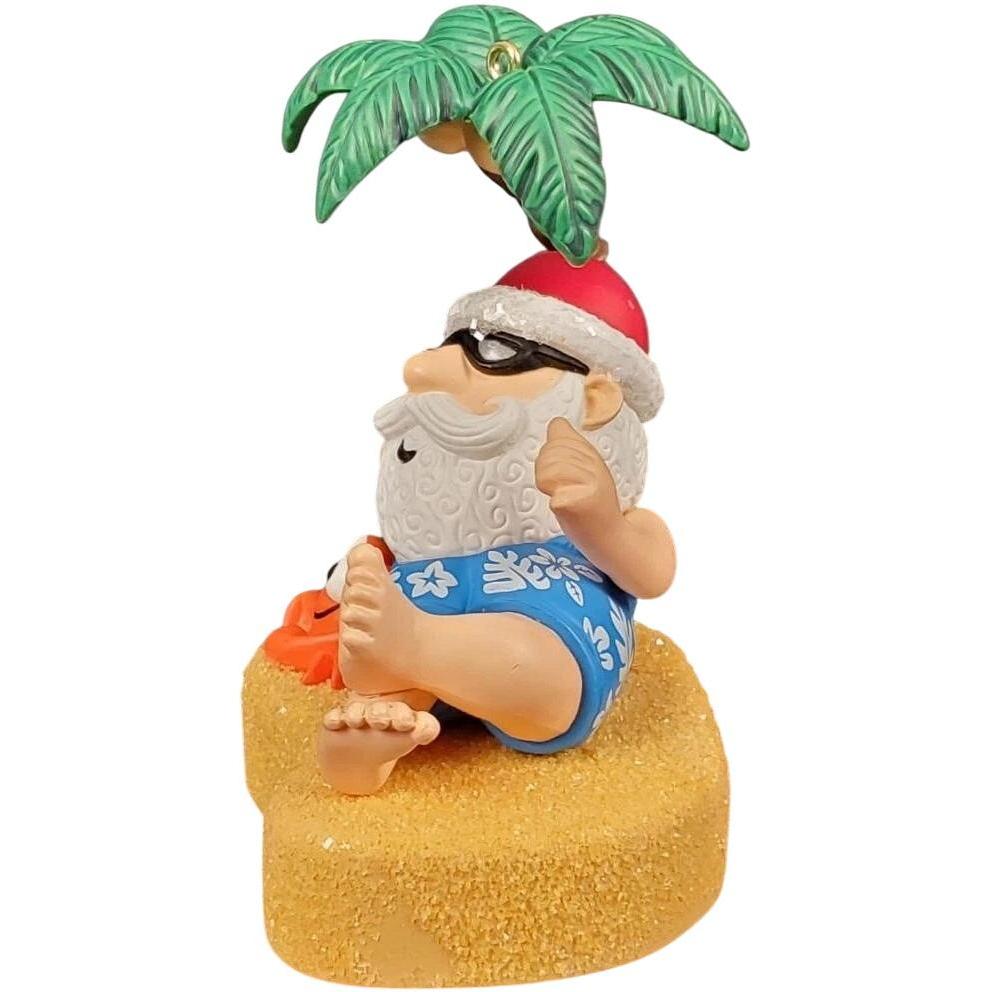 2011 Mele Kalikimaka Hallmark Ornament (Beach) QXG3219