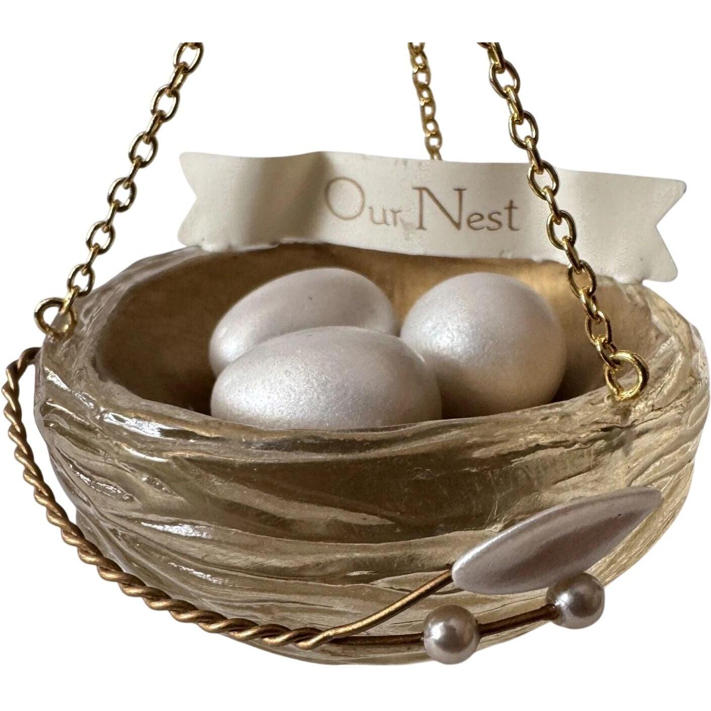 2011 Our Nest Hallmark Ornament (Simply Beautiful) QXG3577