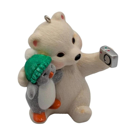 2011 Snap Happy Friends Hallmark Ornament (Snowball and Tuxedo) QX8767 Image1