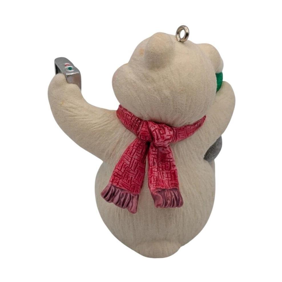 2011 Snap Happy Friends Hallmark Ornament (Snowball and Tuxedo) QX8767 Image4