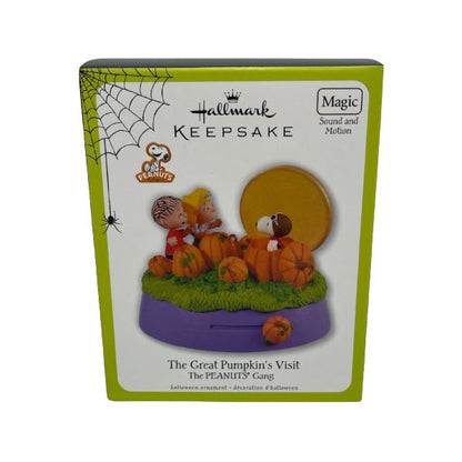 2011 The Great Pumpkin's Visit Hallmark Ornament (Peanuts) QFO5207