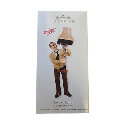 2011 The Leg Lamp Hallmark Ornament (A Christmas Story) QXI2887 Image2
