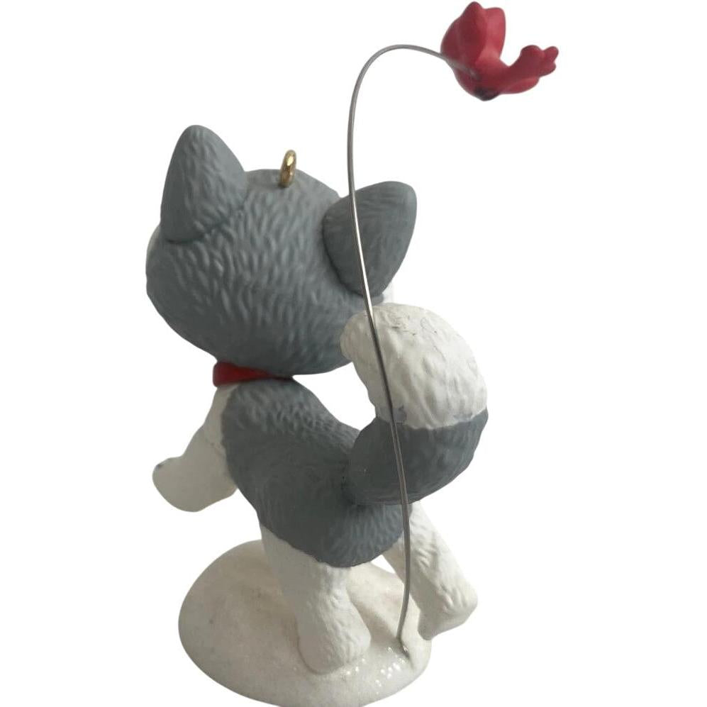 2012 A Snow Day for Jingle Hallmark Ornament (Jingle and Bell) QXG4484