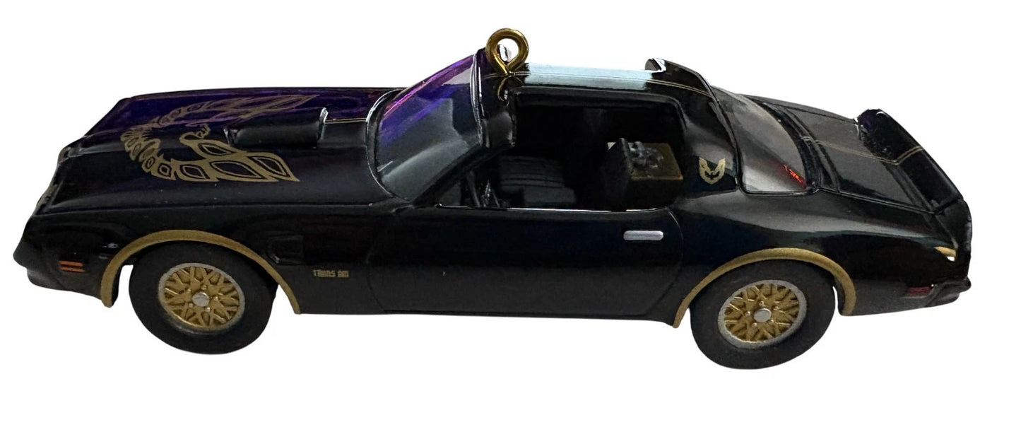 2012 Hallmark Ornament (1977) Pontiac Trans Am Special Edition Hallmark Ornament (Classic American Cars) QX8231