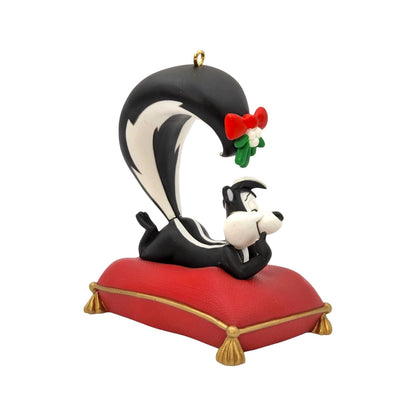 2012 Merry Kiss-mas - Pepe Le Pew (Looney Tunes)