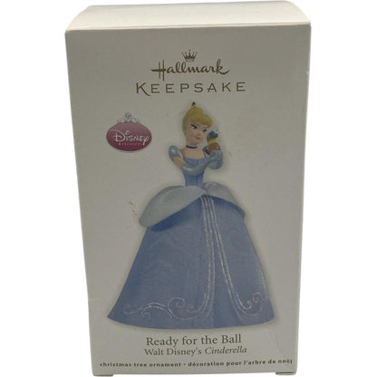 2012 Ready for the Ball Hallmark Ornament (Cinderella) QXD1631