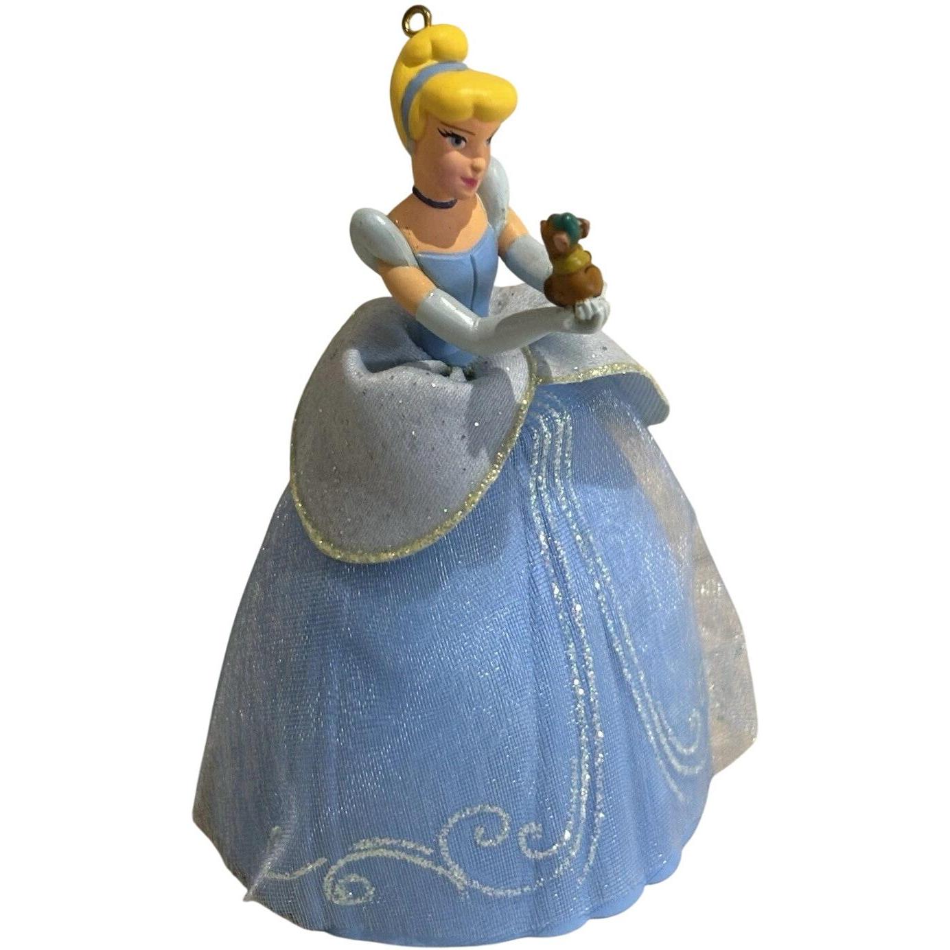 2012 Ready for the Ball Hallmark Ornament (Cinderella) QXD1631