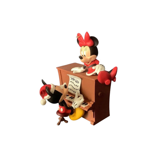 2012 A Merry Serenade (Mickey Mouse & Friends)
